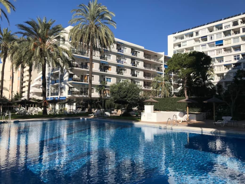 Marbella Beachfront Apartment Экстерьер фото