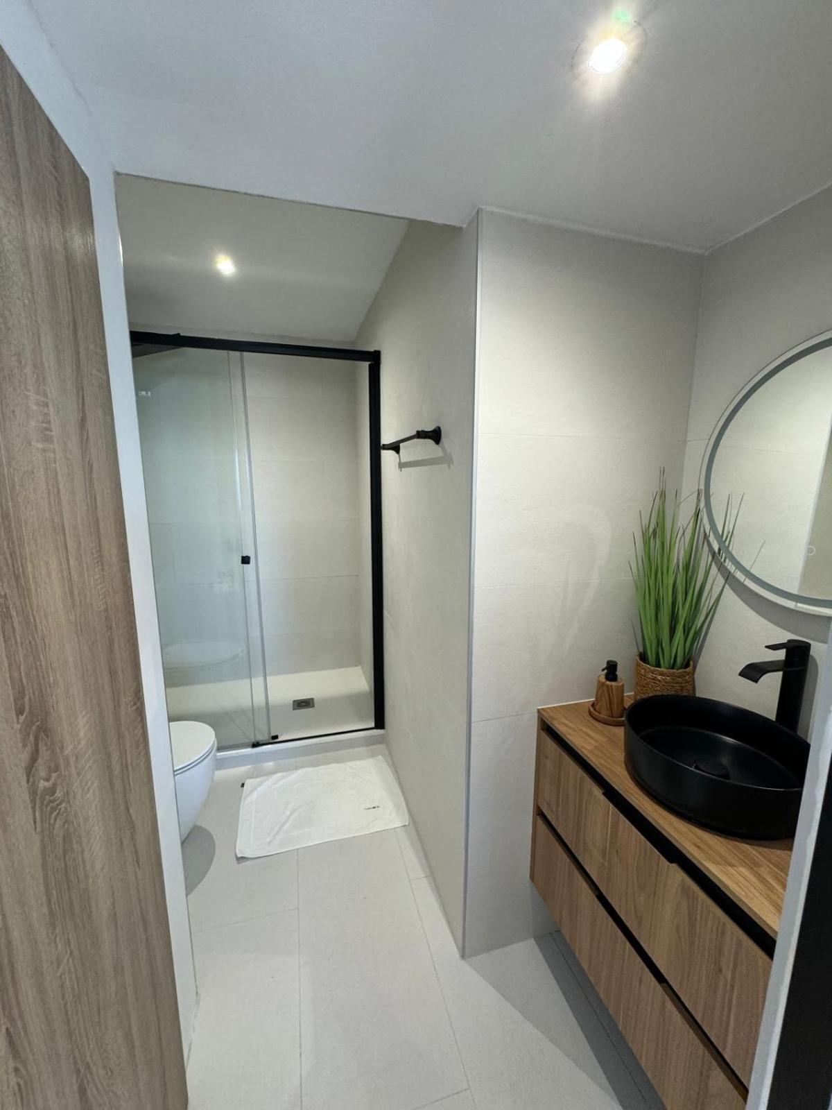 Marbella Beachfront Apartment Экстерьер фото