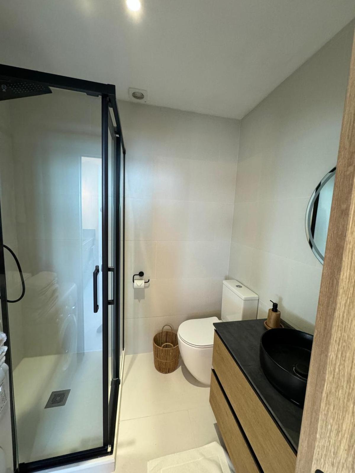 Marbella Beachfront Apartment Экстерьер фото